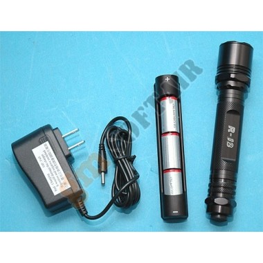 12R Flashlight with Battery Charger (GP507A G&P)