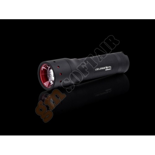 P7.2 Blistered Flashlight (9607 LED LENSER)